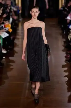 $stella_mccartney_sonbahar_kis_2013_2014_defile_modelleri_koleksiyonu (34).webp