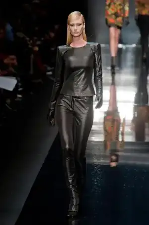 $Leonard_sonbahar_kis_2013_2014_defilesi_modelleri_koleksiyonu (21).webp