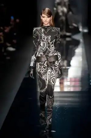 $Leonard_sonbahar_kis_2013_2014_defilesi_modelleri_koleksiyonu (36).webp