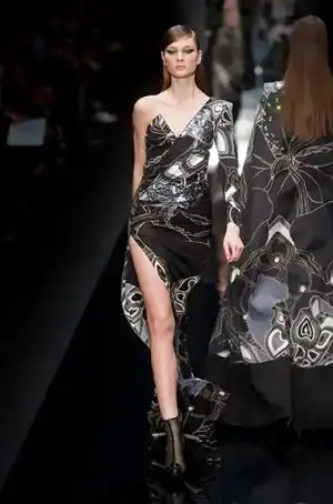 $Leonard_sonbahar_kis_2013_2014_defilesi_modelleri_koleksiyonu (38).webp