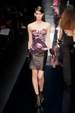 $Leonard_sonbahar_kis_2013_2014_defilesi_modelleri_koleksiyonu (41).webp