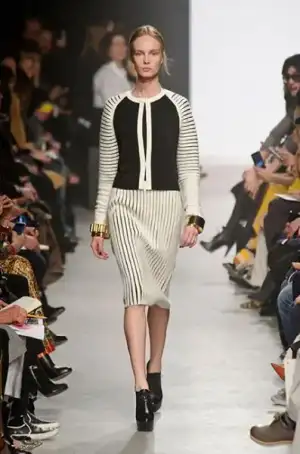 $maison_rabih_kayrouz_2013_2014_sonbahar_kis_moda_defile (5).webp