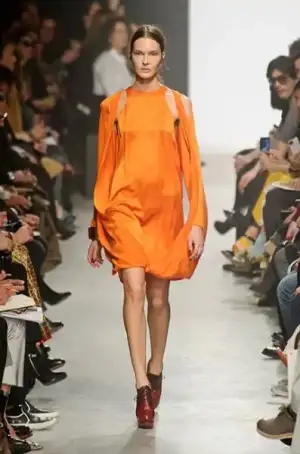 $maison_rabih_kayrouz_2013_2014_sonbahar_kis_moda_defile (29).webp