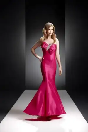 $oleg_cassini_abiye_2013_modelleri (59).webp