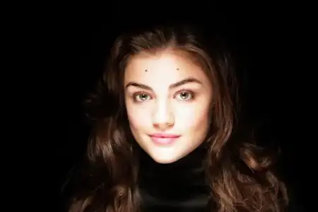 $Lucy-Hale-lucy-hale-16522400-1000-667.webp