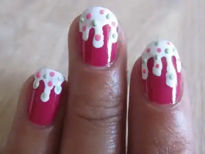 $cupcake_nail_art_3.webp