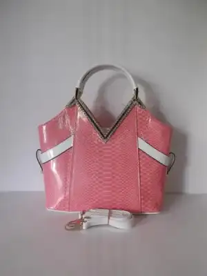 $&#231;izgili pembe1.webp