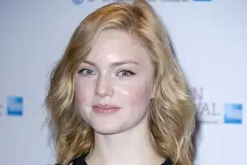 $Holliday+Grainger+lua1TUy2g4Xm.webp