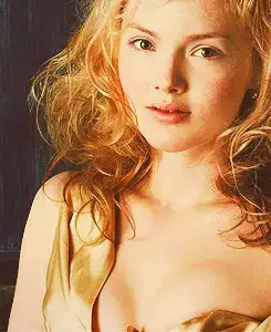 $Holly-for-various-magazines-holliday-grainger-32038663-245-300.webp