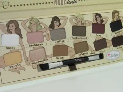 $the-Balm-NudeTude-Palette-Photos-4.webp