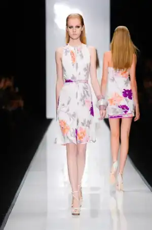 $leonard_ilkbahar_yaz_2013_2014_defilesi (16).webp