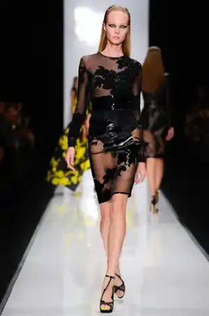 $leonard_ilkbahar_yaz_2013_2014_defilesi (35).webp