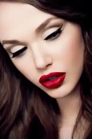 $make up.webp $make up.webp