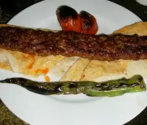 $Adana-Kebap-Servis-300x255.webp