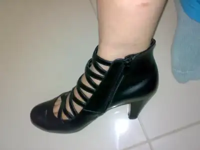 $10012011086.webp