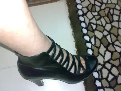 $10012011084.webp