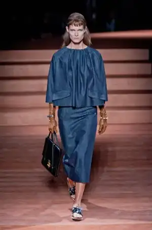 $defile-miumiu-printemps-ete-2013-madame-figaro-03.webp