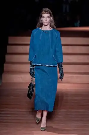 $defile-miumiu-printemps-ete-2013-madame-figaro-32.webp