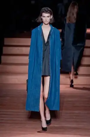 $defile-miumiu-printemps-ete-2013-madame-figaro-34.webp