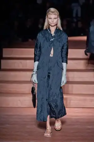 $defile-miumiu-printemps-ete-2013-madame-figaro-35.webp