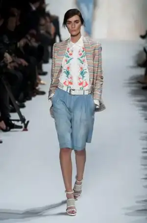 $paul_joe_ilkbahar_yaz_2013_defile_moda_elbise_modelleri (9).webp
