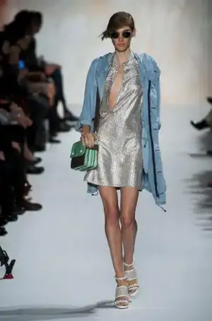$paul_joe_ilkbahar_yaz_2013_defile_moda_elbise_modelleri (13).webp