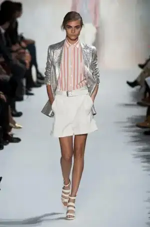 $paul_joe_ilkbahar_yaz_2013_defile_moda_elbise_modelleri (27).webp