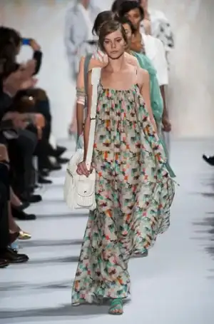 $paul_joe_ilkbahar_yaz_2013_defile_moda_elbise_modelleri (31).webp