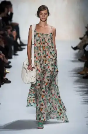 $paul_joe_ilkbahar_yaz_2013_defile_moda_elbise_modelleri (35).webp