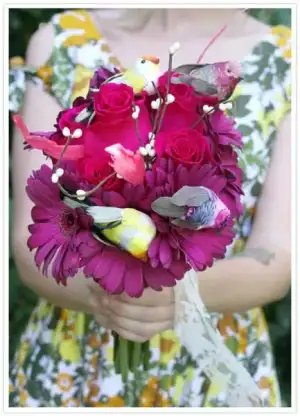 $a-beautiful-mess-wedding-flowers-3.webp