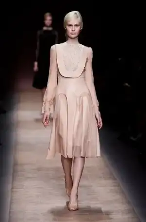 $valentino_2013_ilkbahar_yaz (47).webp