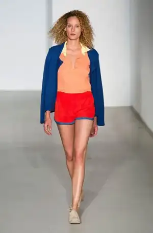 $Agnes_b_2013_ilkbahar_yaz_defilesi (11).webp