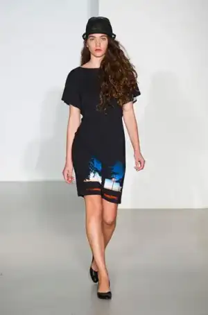 $Agnes_b_2013_ilkbahar_yaz_defilesi (45).webp