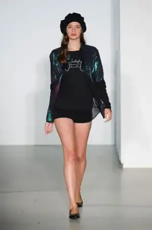 $Agnes_b_2013_ilkbahar_yaz_defilesi (46).webp