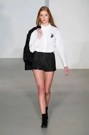 $Agnes_b_2013_ilkbahar_yaz_defilesi (50).webp