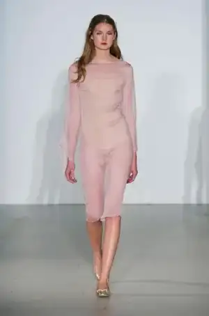 $Agnes_b_2013_ilkbahar_yaz_defilesi (64).webp