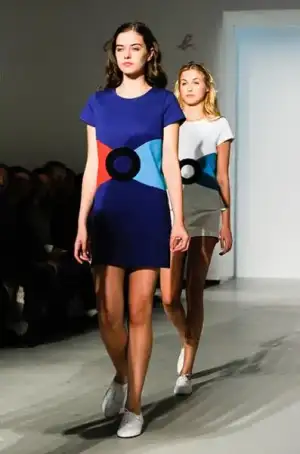 $Agnes_b_2013_ilkbahar_yaz_defilesi (66).webp