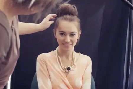 $ballerina-bun-1.webp