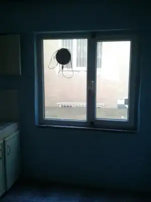 $2013-03-01 12.35.25.webp