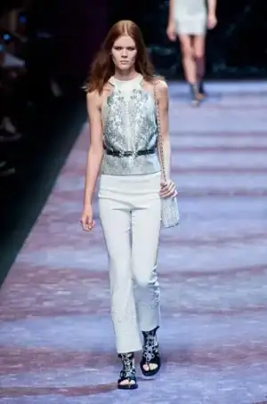 $paco_rabanne_ilkbahar_yaz_2013_defilesi (38).webp