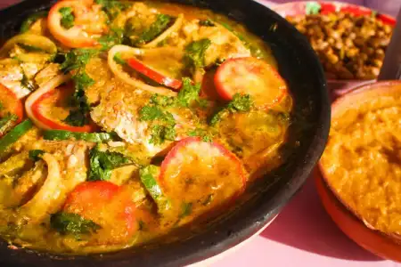 $moqueca-de-peixe.webp