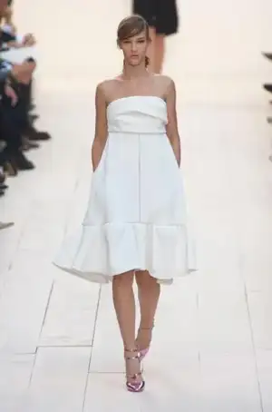 $chloe_ilkbahar_yaz_2013_defilesi_moda_elbise (34).webp