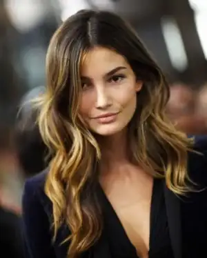 $lily-aldridge-ombre-hair-418178130.webp
