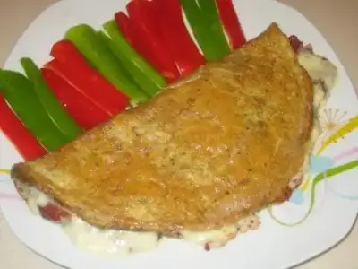 $fransiz-usulu-tavuklu-omlet-beslenme-1.webp