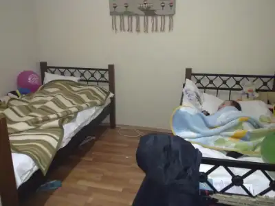 $18012011097.webp