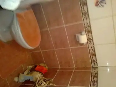 $18012011094.webp