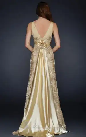 $32016-by-lara-designsalt1.webp