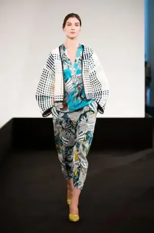 $hermes_ilkbahar_yaz_2013_defilesi (4).webp