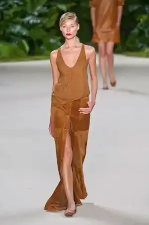 $Akris_2013_ilkbahar_yaz (44).webp