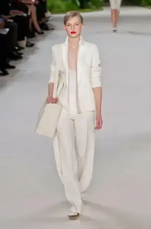 $Akris_2013_ilkbahar_yaz (87).webp